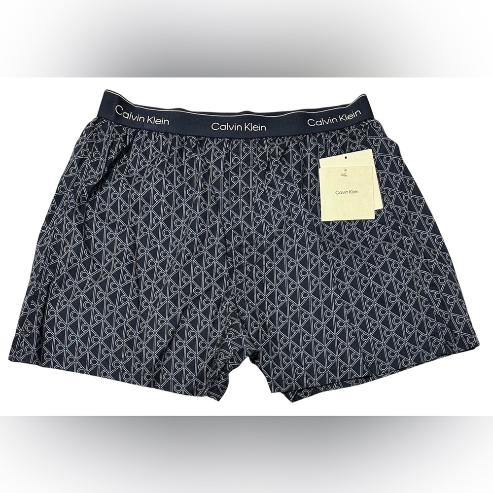 Calvin Klein Men's Woven Cotton Poplin Button Fly Boxer  Blue Design